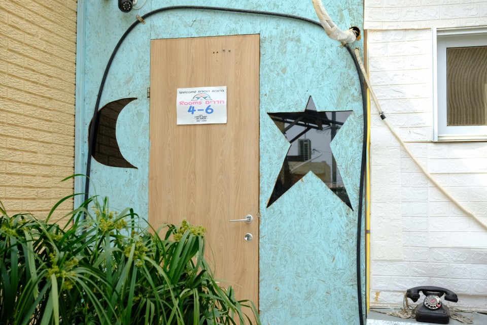Three Room Compound for 6-9 People 5