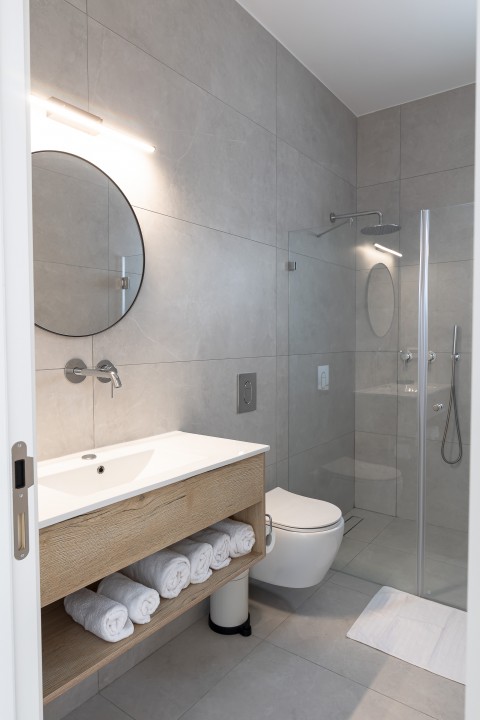 פסגת הגליל- ג׳קוזי פנימי+בריכת זרמים 4